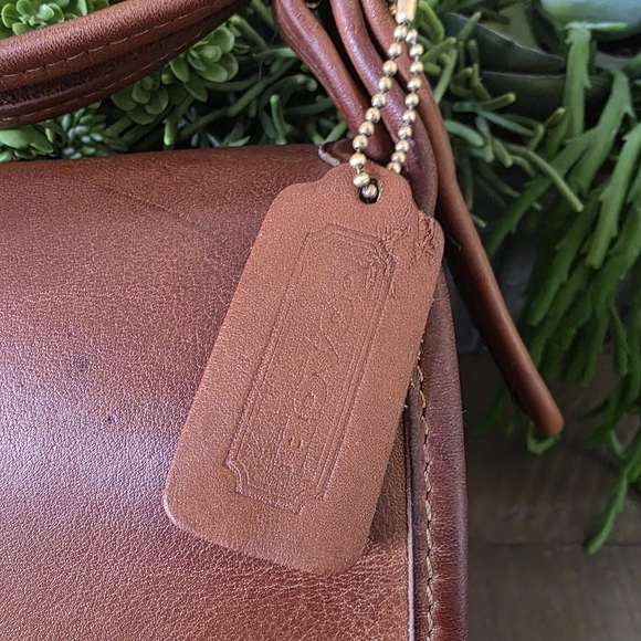 Vintage Coach Convertable Clutch Crossbody-  British Tan- Made In The USA - Picture 2 of 16
